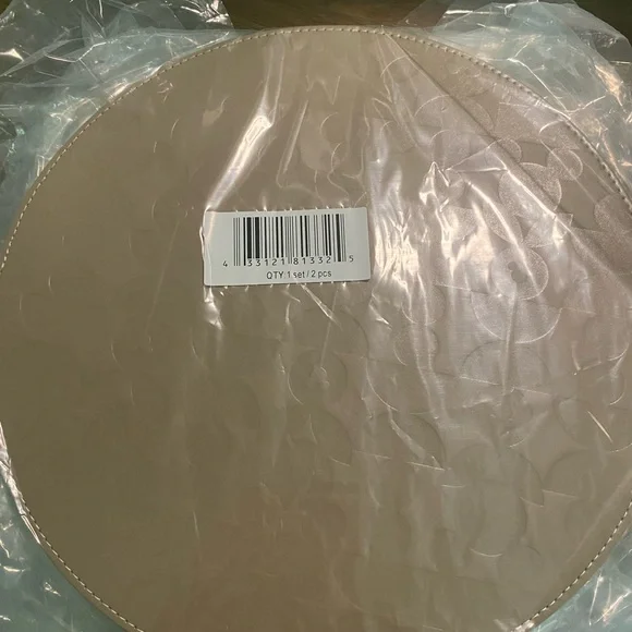 Disney Tan Dining Table Placemats Set of 8 NWT - Picture 4 of 4